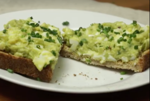 Avocado Egg Salad