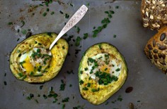 Baked Eggs in Avocado