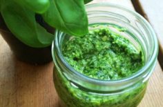 Delicious Detoxing Pesto